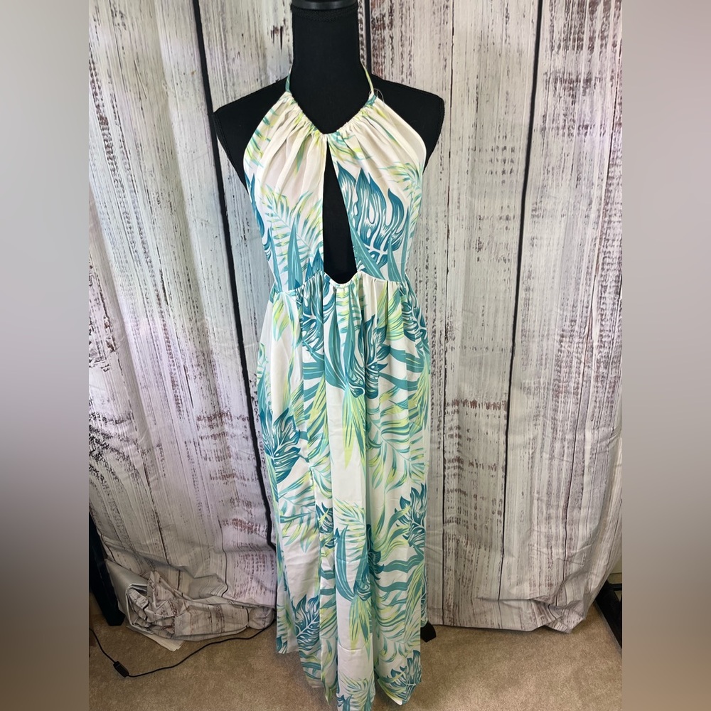 89 - NWT Cupshe Women’s Cover Up Summer Dress - Size L
